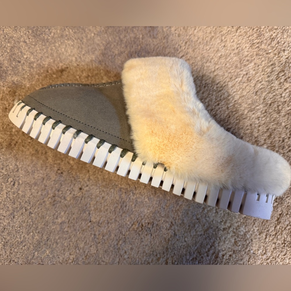 Brand new Ilse Jacobsen faux fur slippers, eu size 37